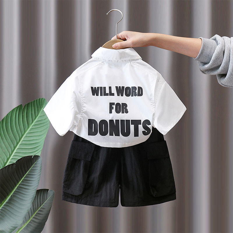 7158 Traje de camisa de verano para niños 2025 nueva ropa para niños coreanos de manga corta estilo universitario de dos piezas para niños