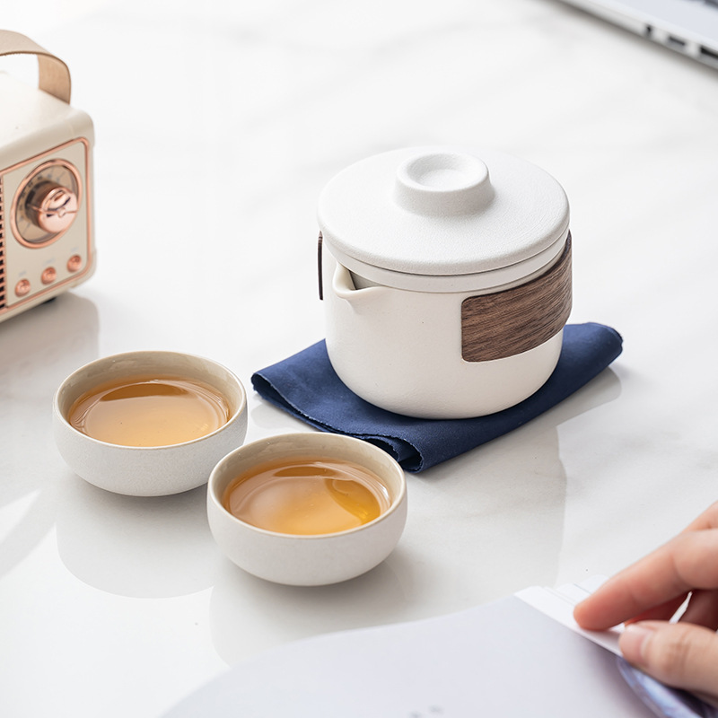 トラベルティーセット、陶器のポット1個、カップ2個、クイックカップ、アウトドアキャンプ用品、一人用中国式ティーポット|undefined