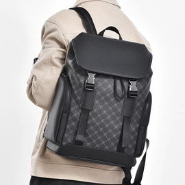 休闲背包;男士胸包;旅行包袋