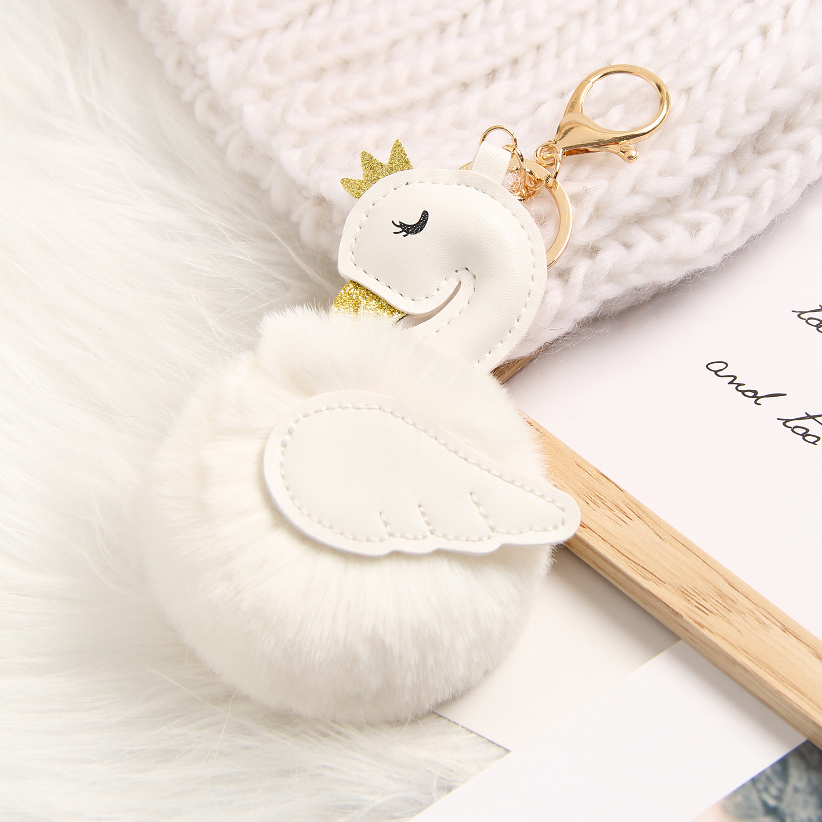 KC003 天鹅白色.jpg