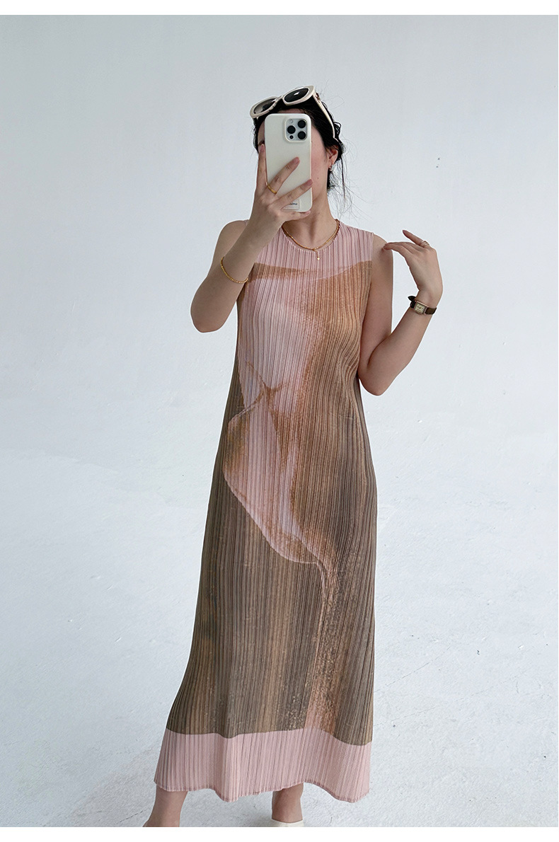 Đầm maxi nữ in hoa cổ tròn không tay ôm sát — Màu nâu đỏ chi tiết 18