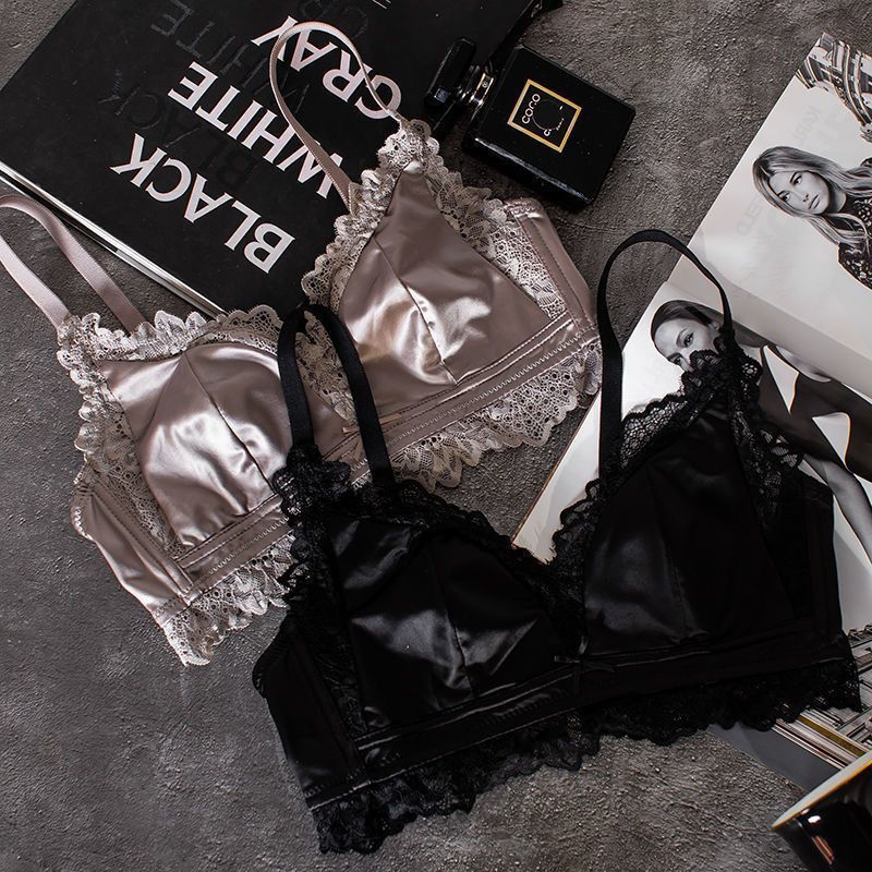 French Pure Ultra-thin Underwear suit Women's Large Chest Small Seamless Steel Ring Anti-sagging Slimming Triangle Cup Bra