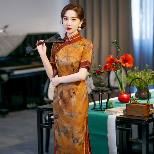 Cheongsam morality show thin daily Chinese wind improved flower grosgrain cheongsam elegant dress