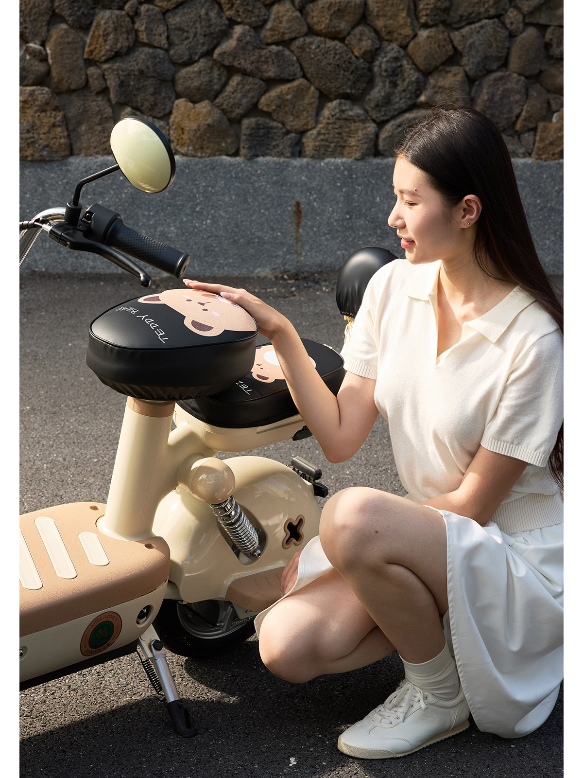 Electric Car Seat Cover Waterproof and Sun Protection for All Seasons Aimaadi Battery Bicycle Seat Cushion Cover Pu Material