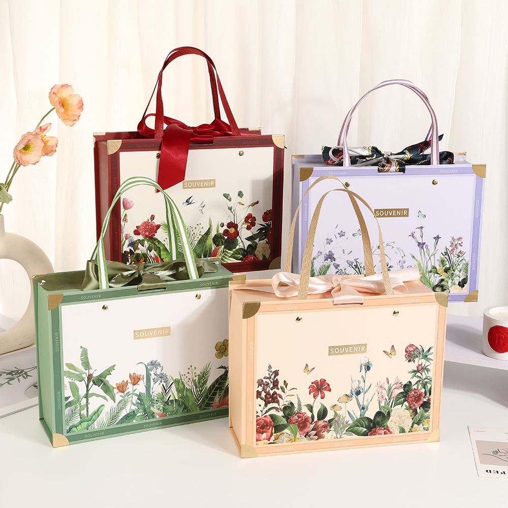 轻奢复古印花伴手礼盒神秘花园七夕伴手礼盒情人节化妆品礼物盒子