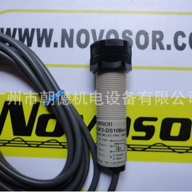 E3F2-DS10B4-N  2M  传感器
