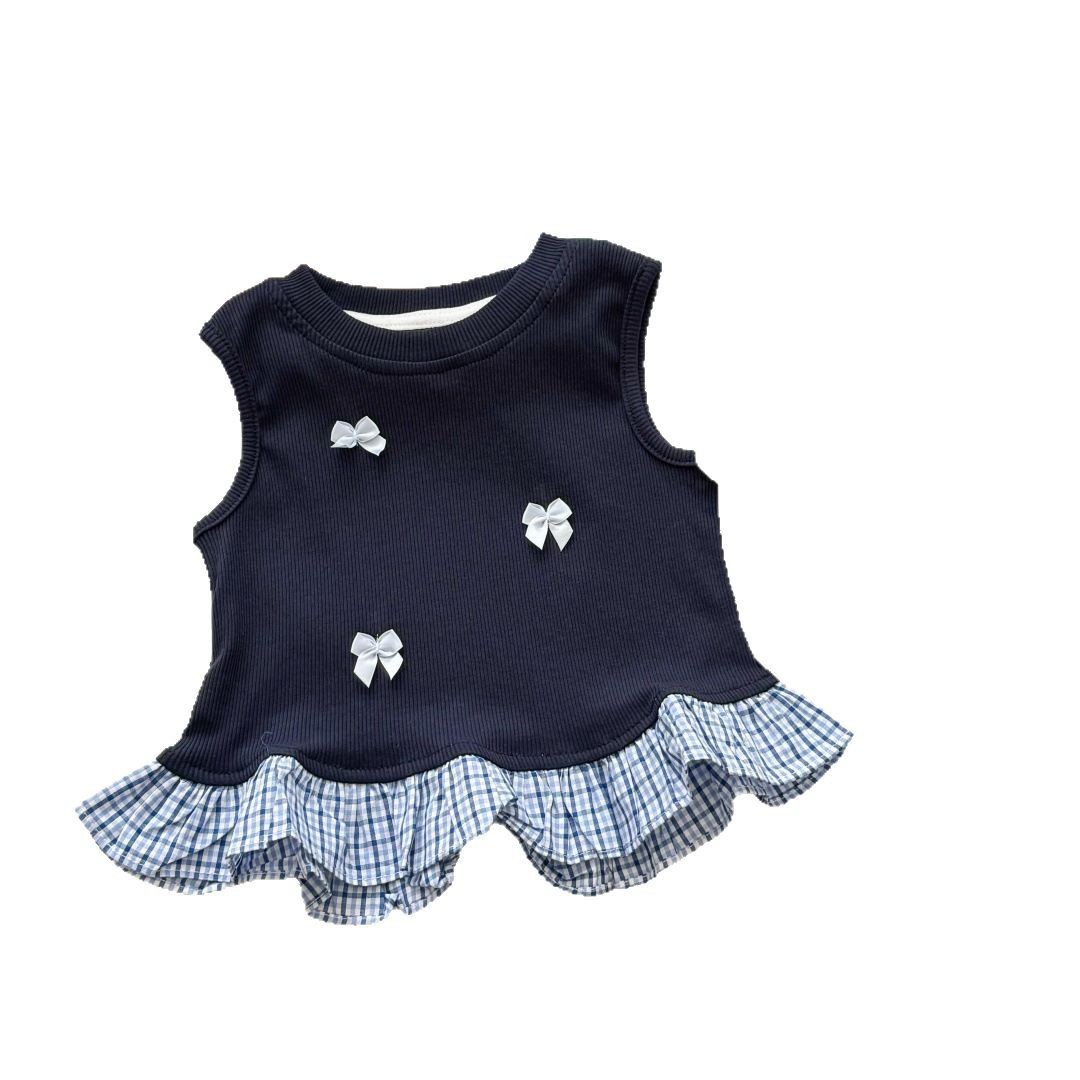 Xianning Seven Girls Summer Nuevos productos Tops de manga corta Estilo occidental Decoración de mariposa Encaje Moda Ropa de jardín de infantes de media manga pequeña