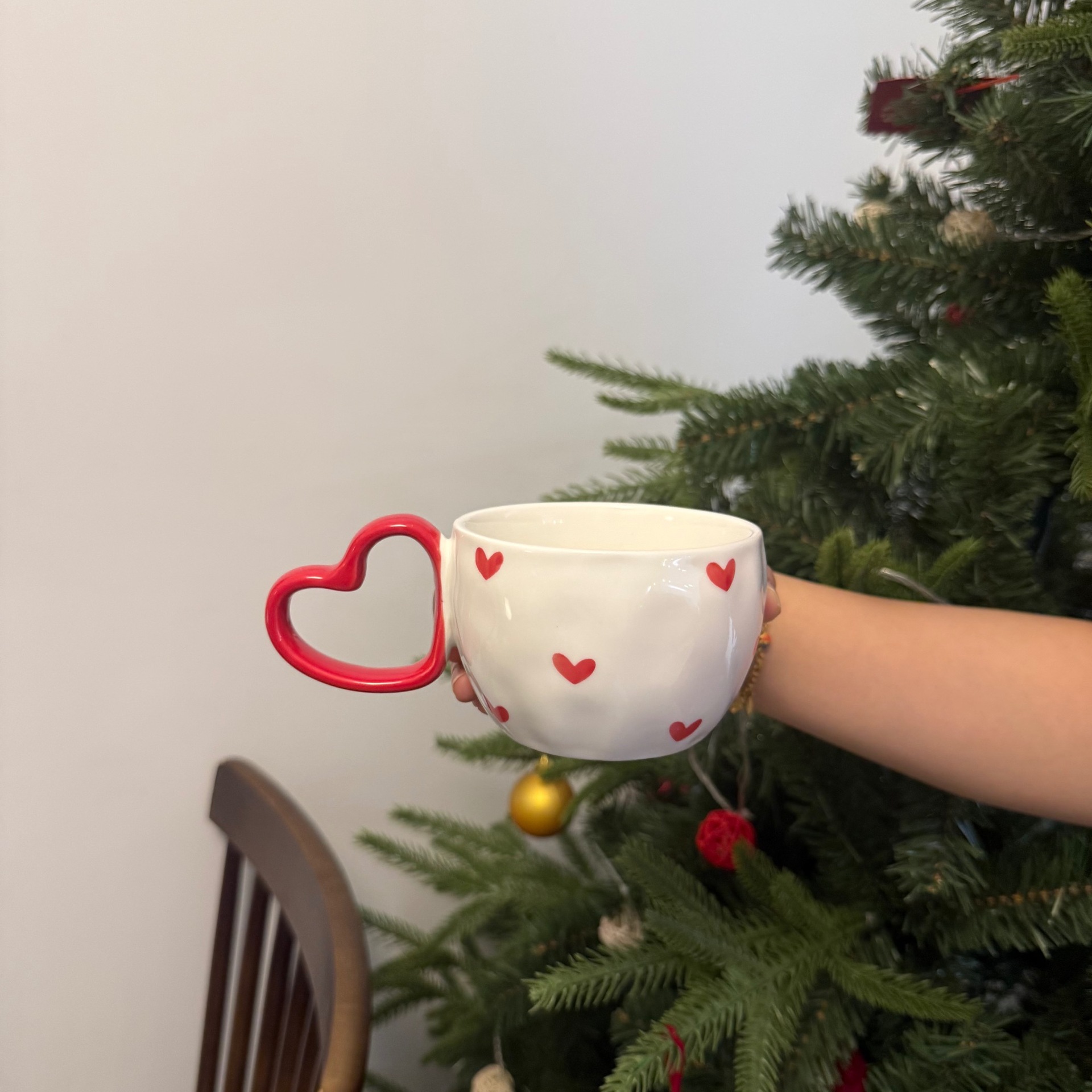 Estilo coreano inswind mano mano amor taza de café plato taza de cerámica dibujada a mano taza de desayuno exclusiva transfronteriza
