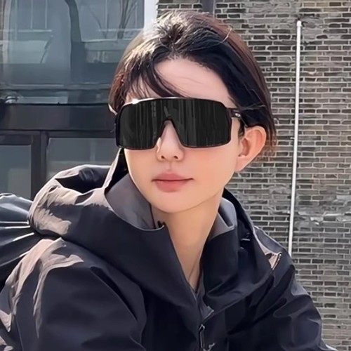 Cycling glasses, bike sunglasses, nearsighted sports, sun glasses, outdoor, day and night two-use, running, windproof, mountain climbing, eye protection sunglasses