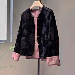 新しい中国式の高級感のコートの女性の秋の短いカーディガンの表裏の両面はサテンのジャカードの丸首の黒色の軽い国の風を着ます。