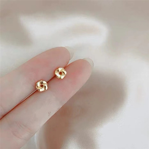 Rotating Plain Ear Drops for Women, S925 Pure Silver Needles, Simple and Unique Design, Minimalist Earrings, Suitable for Earlobe Perforation, Sleep Ear Rings, Easy to Remove