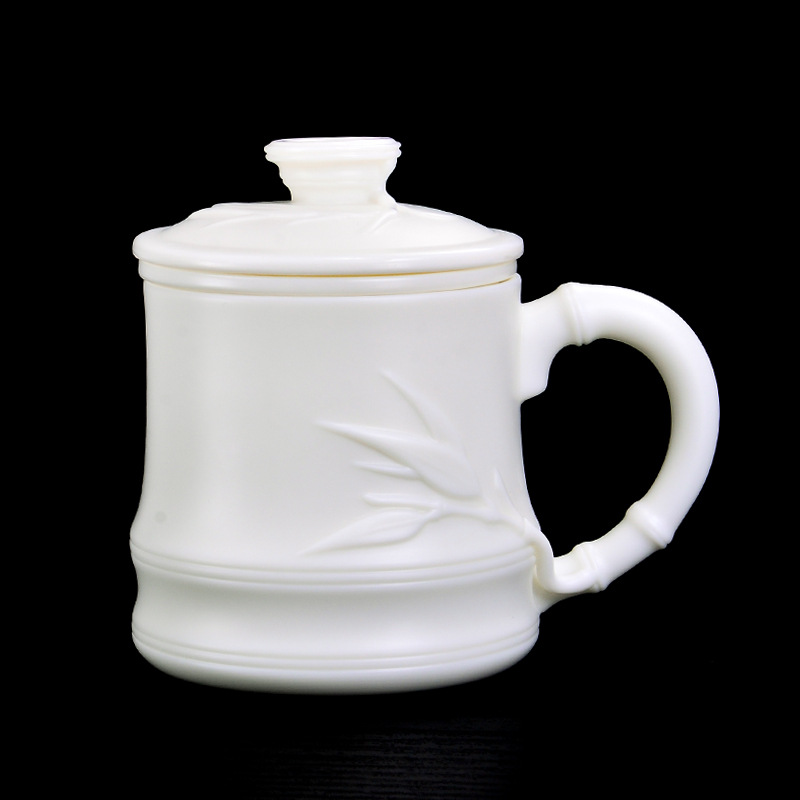 Porcelana color Mancheng Dehua porcelana blanca con tapa filtro oficina con revestimiento de separación taza de agua taza de té grande de cerámica personal