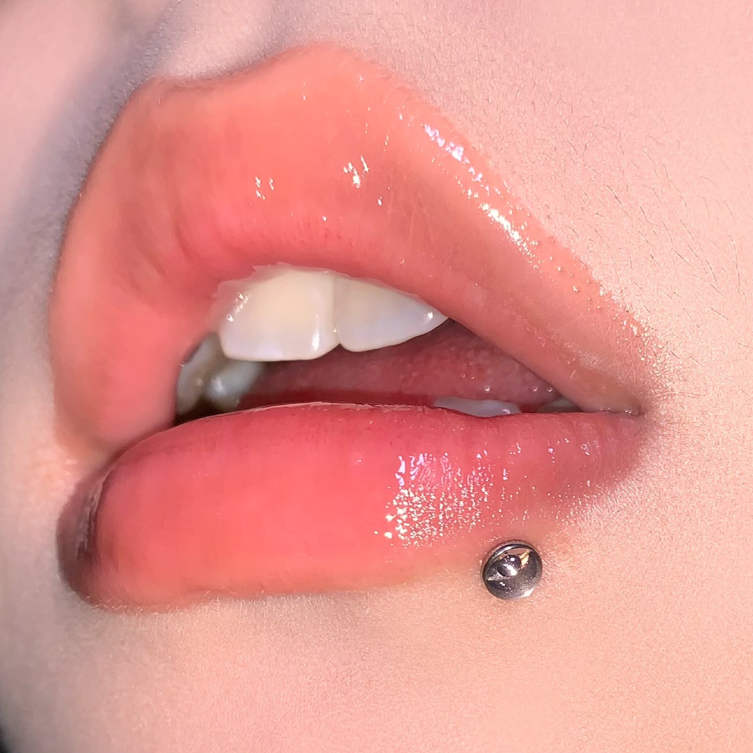 Small Bulb Transparent Lip Nail Inner Tooth Internal Thread Straight Nail Lip Ring Design Niche Hot Girl Piercing Jewelry detail image 8