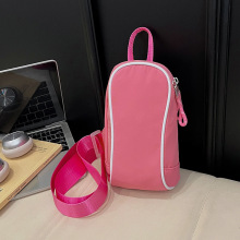 时尚潮酷小众休闲单肩包日系新款百搭斜挎胸包韩版洋气帆布手机包