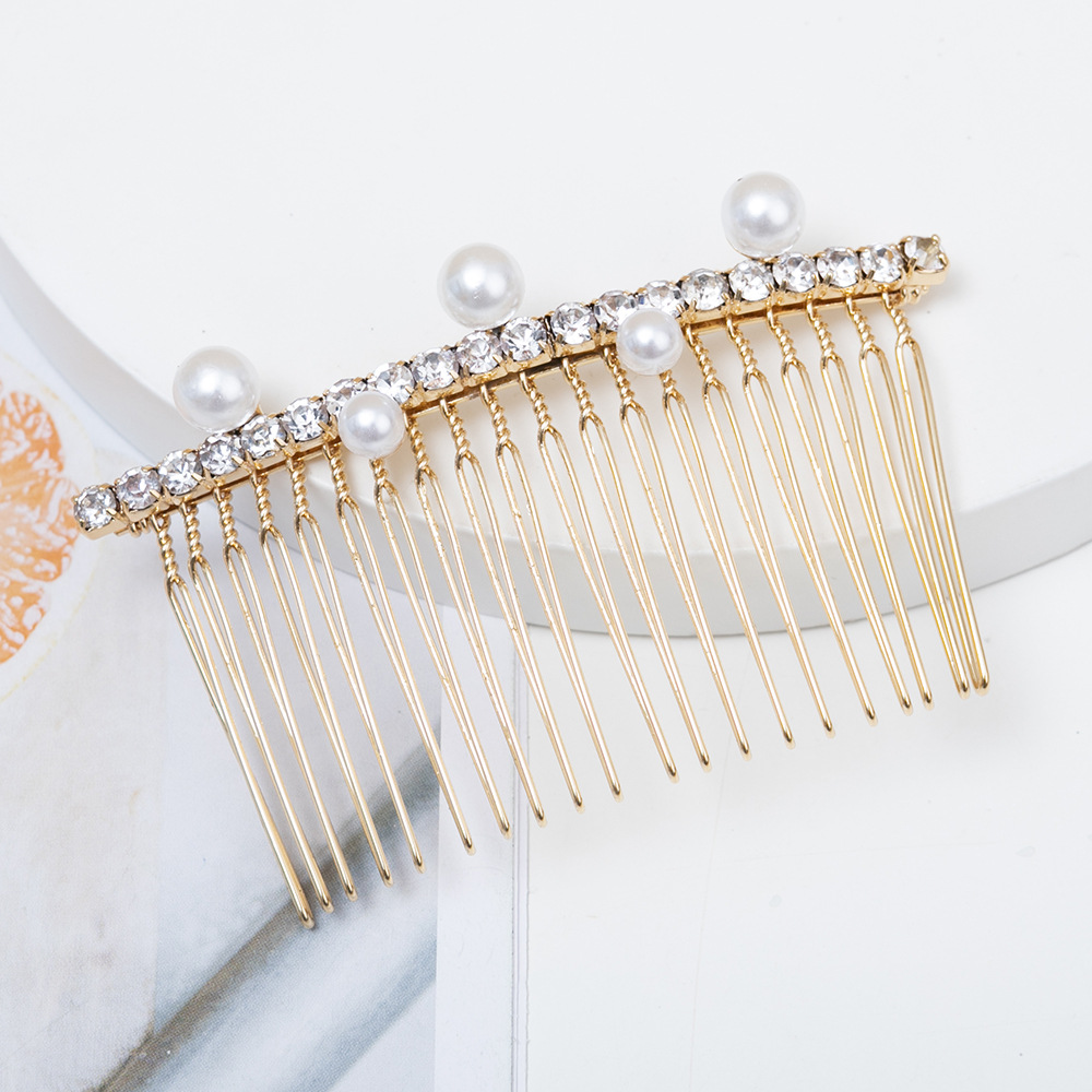 Fashion Solid Color Metal Plating Inlay Rhinestones Pearl Hair Combs 1 Piece display picture 5