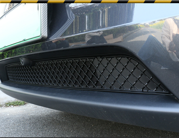 Suitable for Six-Seater Tesla Model Y/Yl Detachable and Upgraded Insect-Proof Mesh Air Intake Filter Cover
