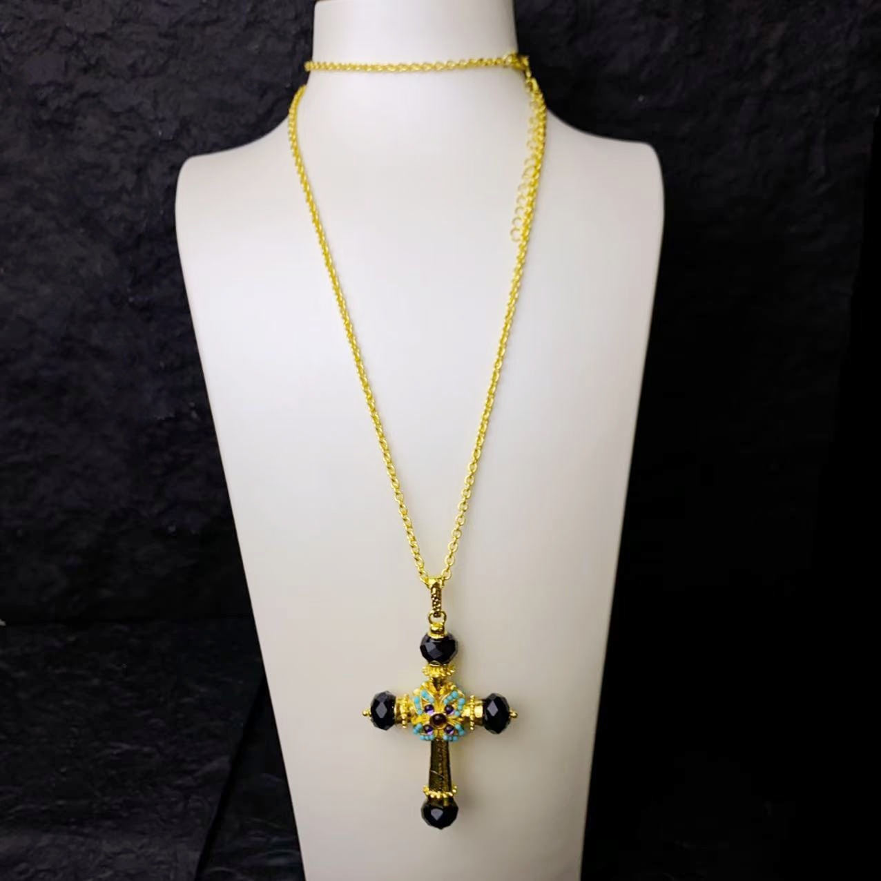 Collana con ciondolo a croce in cristallo bifacciale, stile retrò europeo-americano, per donna, con una nicchia e_voghion.com