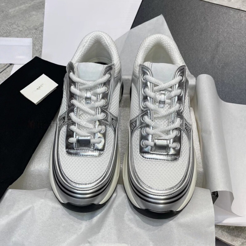 2026 New Wang Xiaoxiang Style Height-Increasing Cross-Border 23C Gold and Silver Toe Dad Shoes Casual Unisex Couple Korean Style Shoes
