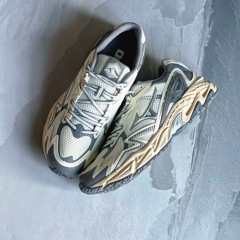 Putian Mizuno Adventure Twe Fabric Non-Slip, Wear-Resistant, Breathable Casual Sports Shoes High Version Putian Mizuno Adventure Twe Fabric Non-Slip, Wear-Resistant, Breathable Casual Sports Shoes High Version