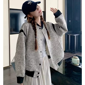 女式衬衫;连衣裙;女式T恤