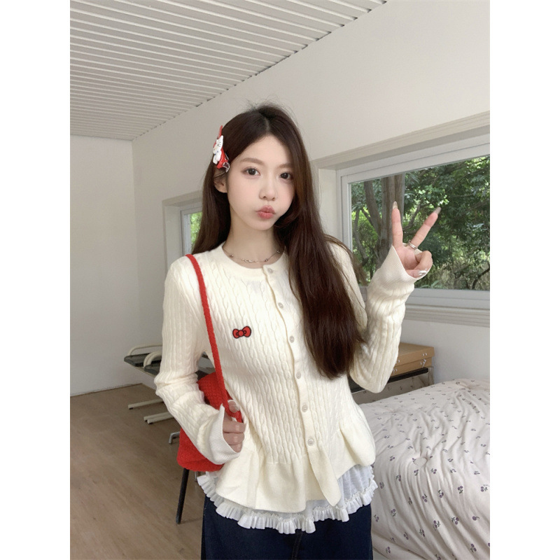 Wholesale Only, No Returns or Exchanges~ Stylish Korean-Style Twist-Knit Cardigan for Women with a Fashionable Design + Inner Lace V-Neck T-Shirt Wholesale Only, No Returns or Exchanges~ Stylish Korean-Style Twist-Knit Cardigan for Women with a Fashionable Design + Inner Lace V-Neck T-Shirt