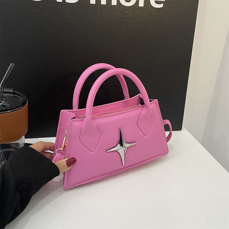 Simple 2023 summer new style, popular this year, western style casual commuting portable shoulder crossbody small square bag for women_voghion.com