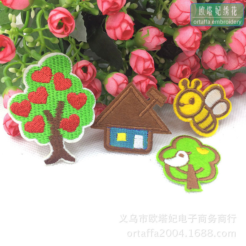 可爱卡通绣花贴布贴绣标蜜蜂刺绣章仔小树补丁贴花背胶熨烫贴辅料