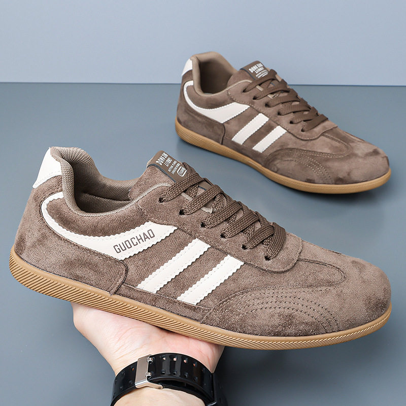 Giày sneaker nam cổ thấp thoáng khí phong cách retro, đế mềm, gót thấp 1–3 cm — 5516 màu kaki, 5516 màu đen, 5516 nâu
