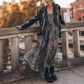 FD2067 现货亚马逊2025春夏新款跨境女士时尚豹纹印花V领连衣裙