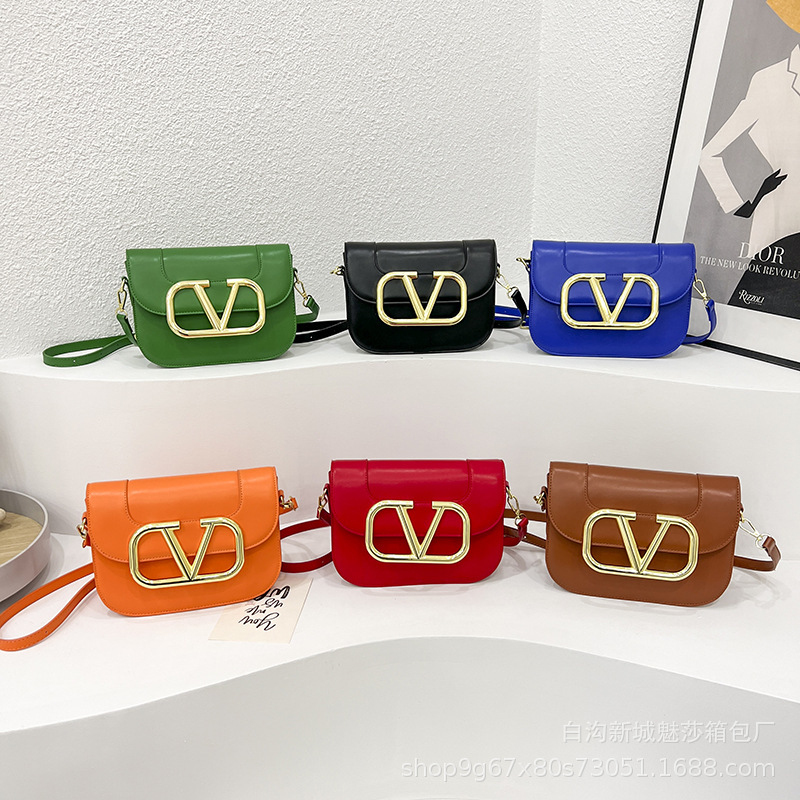 Cross-Border Wholesale Bags, Foreign Trade Bags, New Small Square Bags, Crossbody Bags, Women's Bags, Bags, Ladies' Bags, Letter Design