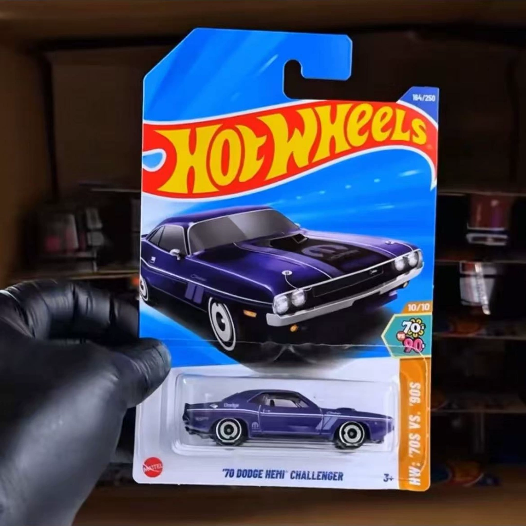 Металлическая модель Hot Wheels C4982, сплав 1:64, ассортимент 2025, коллекционная серия