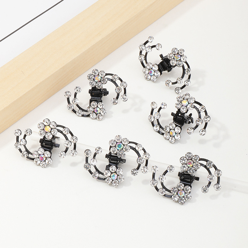 Mini Clip Coreano Con Flecos De Diamantes De Imitación display picture 1