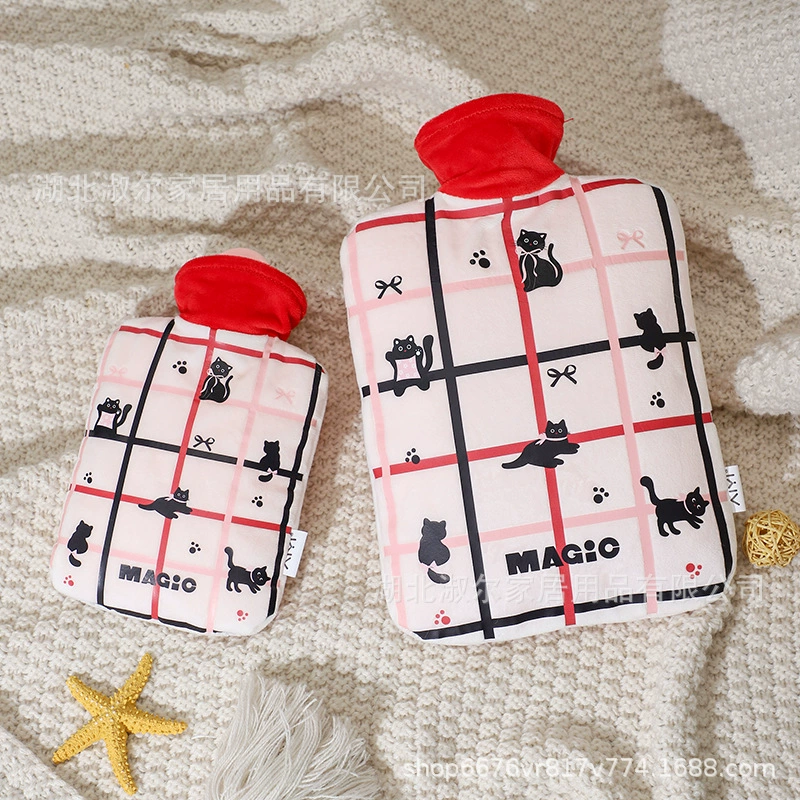 Cartoon plush water container, compress for elementary school students, explosion-proof hand warmer