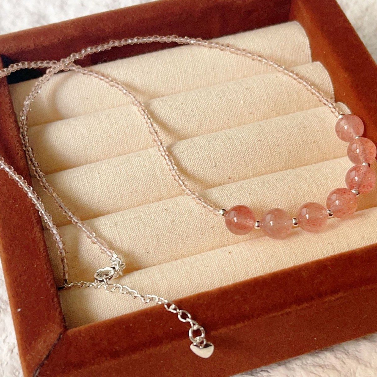 Necklace Natural Round Beads Strawberry Crystal 7 Beads Simple Clavicle Chain Necklace Pendant Women's Style