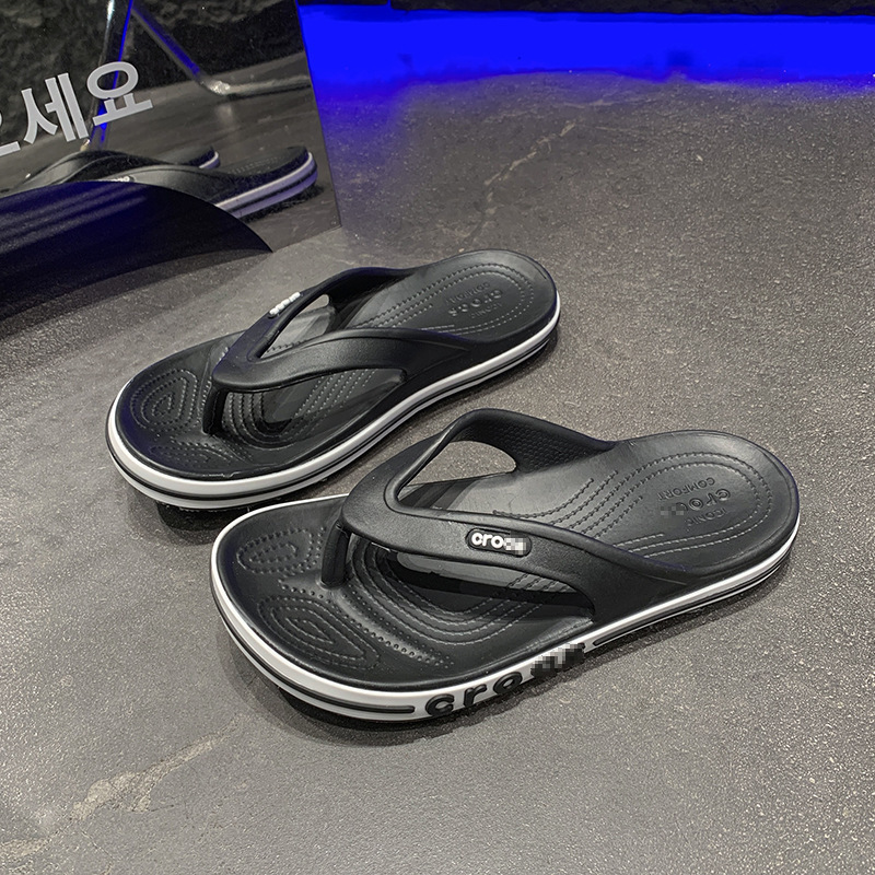 Men's Flip-Flops 2025 Summer New Non-Slip Lightweight Outdoor Casual Beach Slippers Men's Shoes Simple Letter Design Men's Flip-Flops 2025 Summer New Non-Slip Lightweight Outdoor Casual Beach Slippers Men's Shoes Simple Letter Design