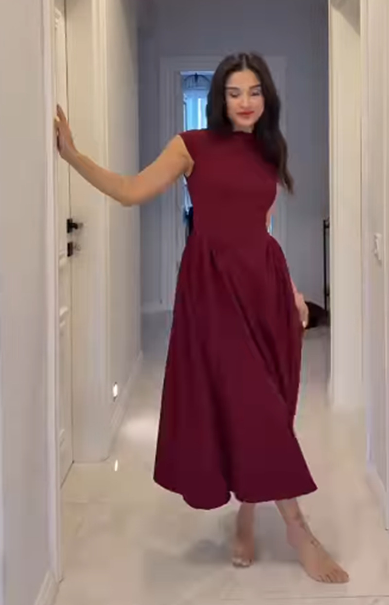 Women's Sleeveless Dress European American Style Spring Fashion Pure Sexy Temperament with Waist Cinching Backless Design for Summer_ecoleips.com