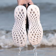 2024新款男士沙滩鞋镂空透气涉水溯溪鞋可漏水网面男式运动跑步鞋