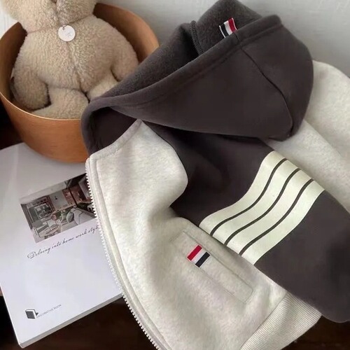 Children's hooded jacket  winter new style boys and girls style velvet sweatshirt cardigan top children's clothing