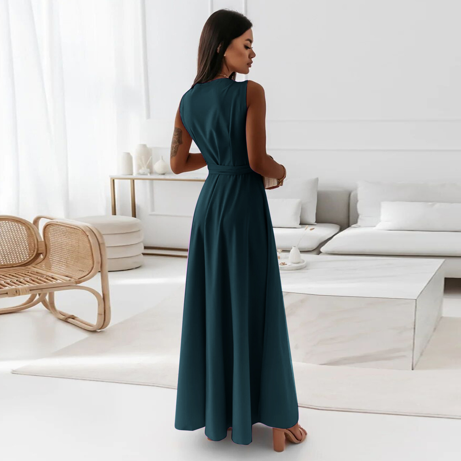 2025 Independent Station European And American Cro-Border Spring Summer New Women's Solid Color V-Neck Long_ecoleips.com