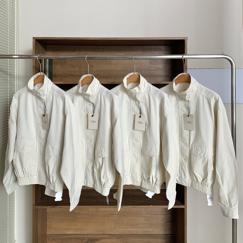 In-Stock Stand Collar Casual Jacket Coat 2025 Autumn Women's Solid Color White Loose Simple Workwear Commuter Top Nw In-Stock Stand Collar Casual Jacket Coat 2025 Autumn Women's Solid Color White Loose Simple Workwear Commuter Top Nw