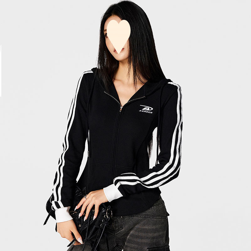 Autumn and Winter New Pure Desire Style Hot Girl Long-Sleeved T-Shirt Women's Slimming Look Versatile Hooded Short Sweatshirt Top Ins Trend