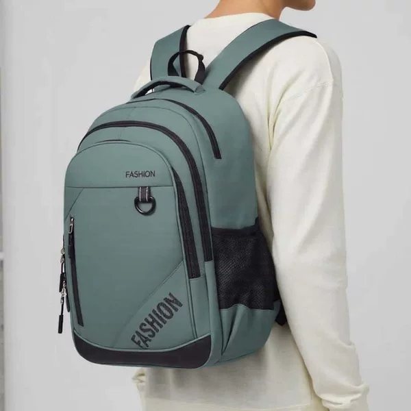New Cross-Border Business Backpack, Simple Daily Commuting, Large Capacity, Trendy Computer Bag, Business Trip Bag
