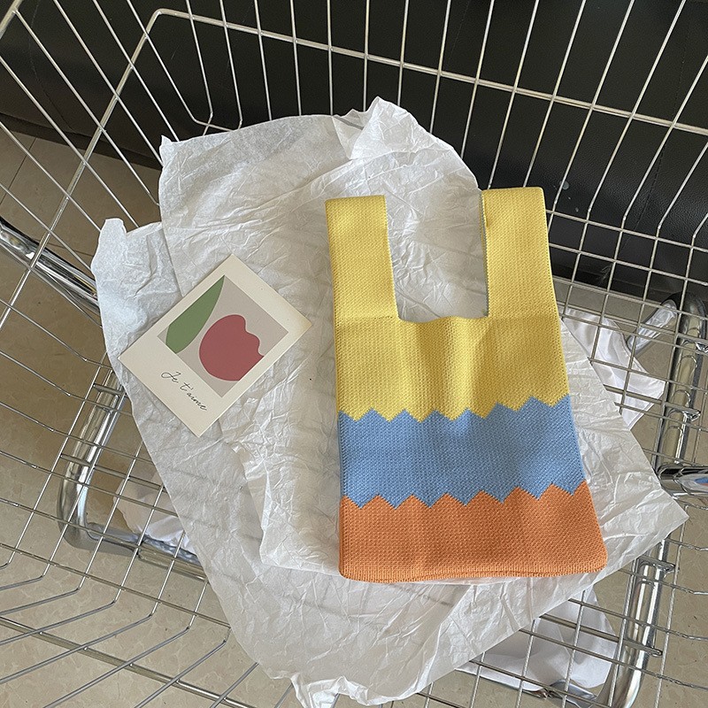 Ins versión coreana de primavera y verano nuevos bolsos de mujer, bolsos de mano, bolsos de punto de nicho simples, bolsos de chaleco, bolsos de mensajero