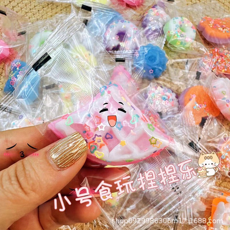 Trendy Realistic Food Toy Stress Relief Squishy Toy for Students Tpr Squishy Super Soft Waffle Donut