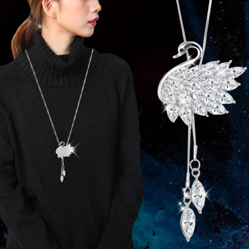 TikTok del mismo estilo Accesorios de cadena de suéter largo Otoño e Invierno de gama alta cadena de suéter de cisne de cristal versátil femenino de alto grado image 5