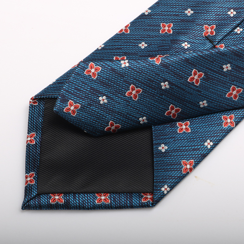 ネクタイの男性は韓国版のイギリスのレトロな茶色の縞の8cmの手で欧米風の学生の出勤職業の服を打ちます。