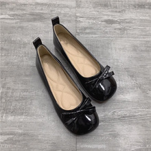 软皮软底透气豆豆鞋低跟浅口一脚蹬妈妈鞋2025夏季新款女单鞋现货