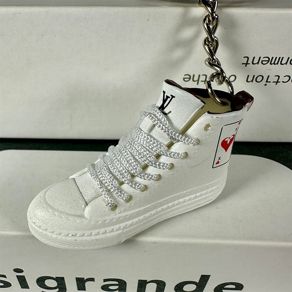 V shoe mold key chain three-dimensional shoe mold creative L bag car pendant foreign trade cross-border jewelry pendant in stock wholesale