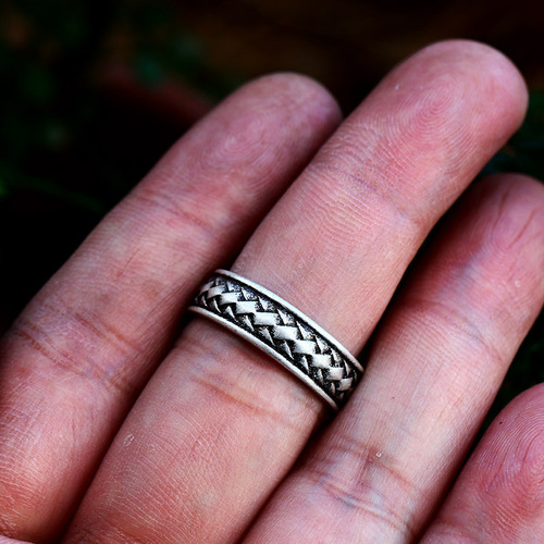 beier cross-border new simple fashion stainless steel ring wholesale Nordic Viking retro braided titanium steel ring