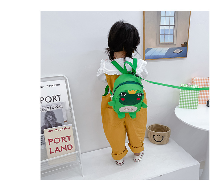Kindergarten schoolbag for children, boys and girls, 1-3-5 years old, anti-wandering rope, cute frog, double-shoulder baby small backpack undefined